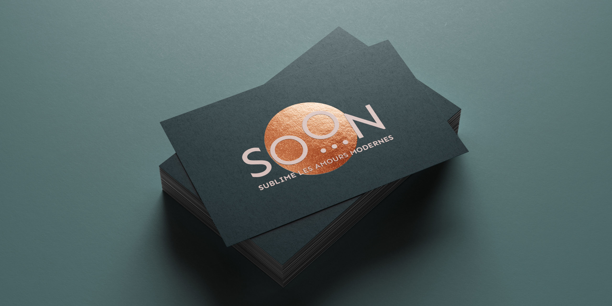 Mockups Design carte de visite de soon